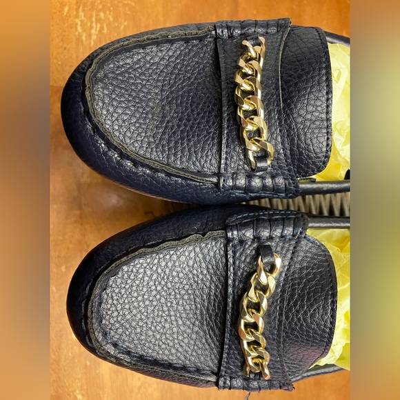 Anne Klein size 8 navy leather flats-women - Picture 2 of 6